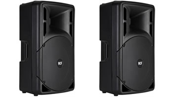 2 x 800W 15" Speakers